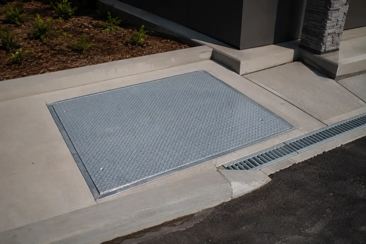 Scoping electrical vault covers in Pickering for Electrical Vault Covers in Pickering